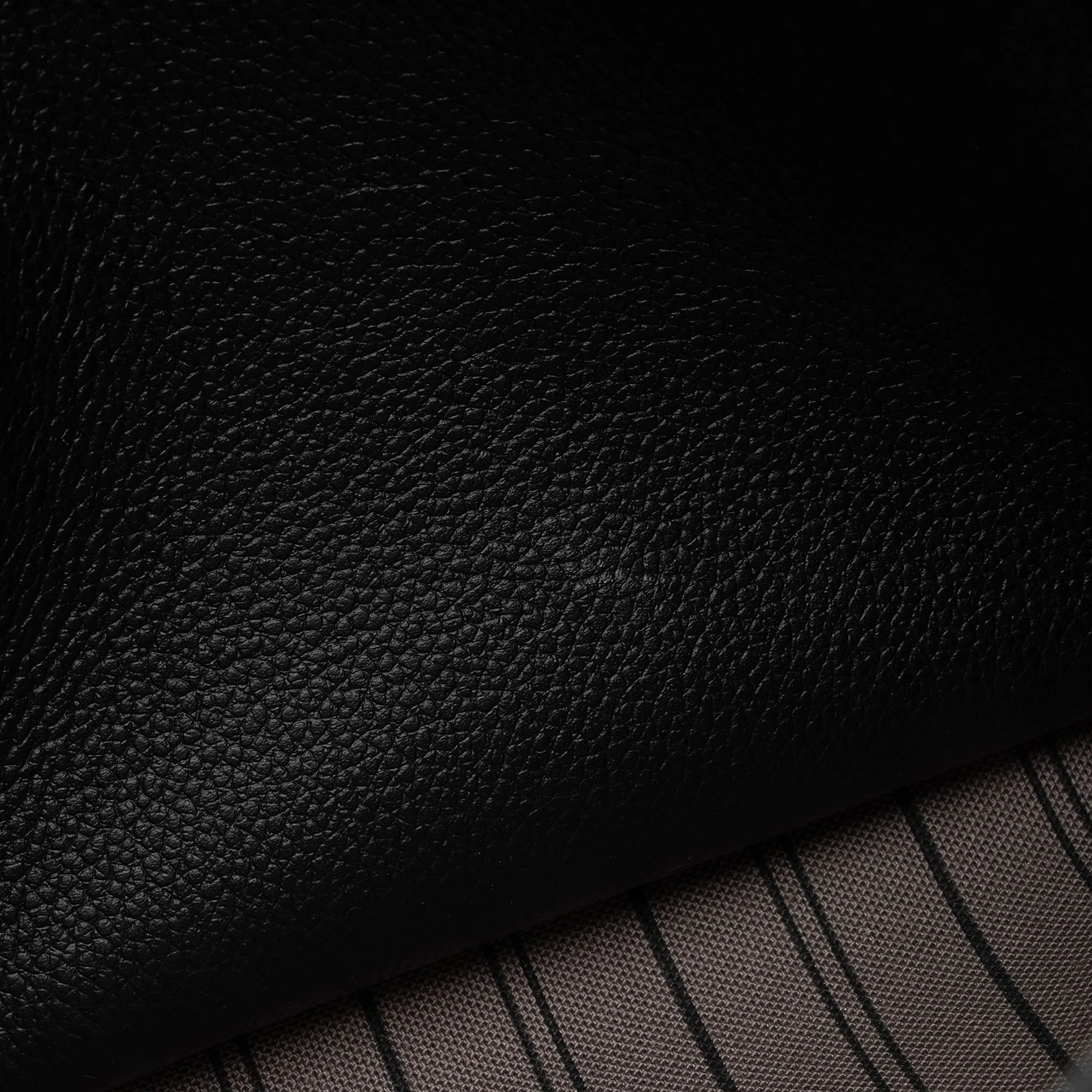 Louis Vuitton Monogram Empreinte Montaigne MM Satchel (SHF-VpKLcD)