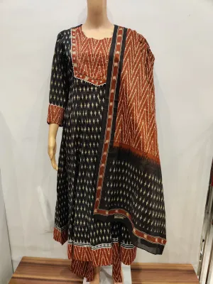 New Guinea impatien Kurta pant dupatta set