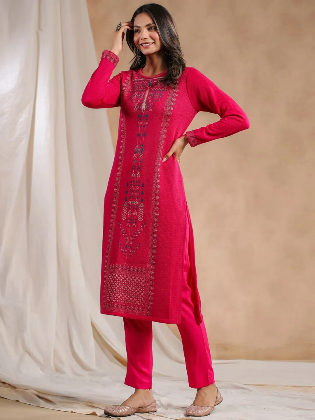 Warm Pink  Acrylic Geometric Motif Printed Kurta Set with Jacquard Knitted Design and Straight Bottom